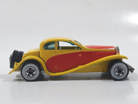 1986 Hot Wheels '37 Bugatti Yellow and Red Die Cast Toy Classic Luxury Car Vehicle