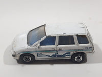 1999 Matchbox Sea Explorer Nissan Prairie Van White Die Cast Toy Race Car Vehicle