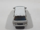 1999 Matchbox Sea Explorer Nissan Prairie Van White Die Cast Toy Race Car Vehicle