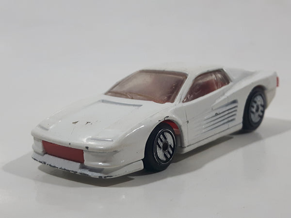 1987 Hot Wheels Ferrari Testarossa White Die Cast Toy Car Vehicle - Ultra Hots