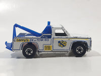 1977 Hot Wheels Flying Colors Ramblin' Wrecker Tow Truck Rig White Die Cast Toy Car Vehicle - Hong Kong