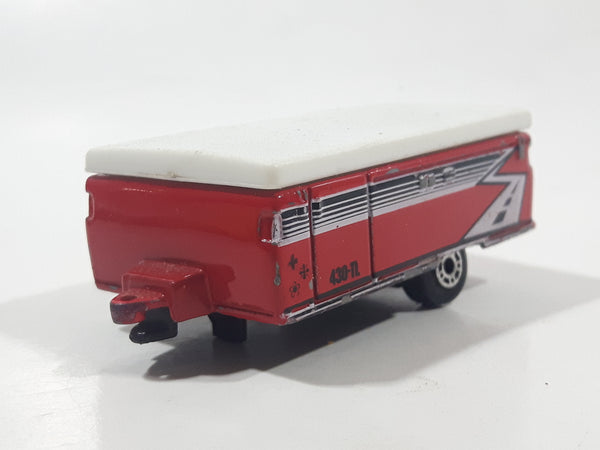 2000 Matchbox Great Outdoors Pop Up Camper Red and White Die Cast Toy Car Vehicle