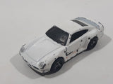 1998 Hot Wheels Figure 8 Racers Porsche 959 #2 White Die Cast Toy Race Car Vehicle