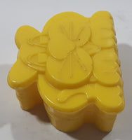 1987 Ritvik Mega Bloks 127 Yellow Cat Plastic Toy
